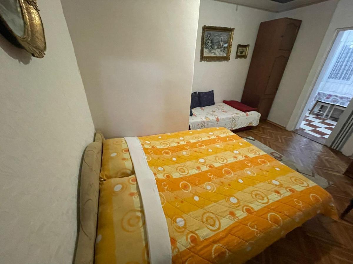 Luxor Apartmani 2 Vrnjačka Banja Chambre photo